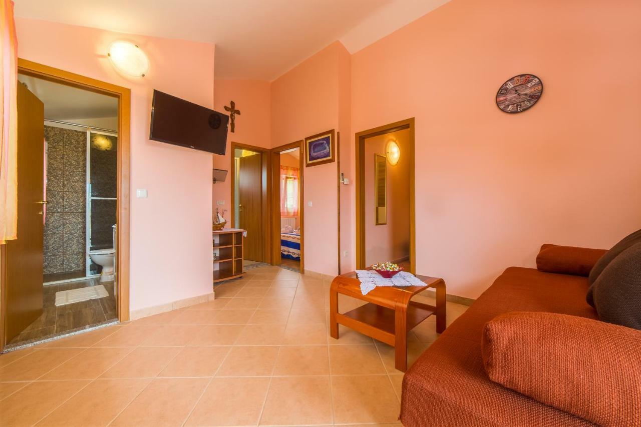 Holiday Home Ana Labin  Екстериор снимка
